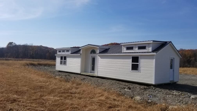 Portable building by Yoder Cabins